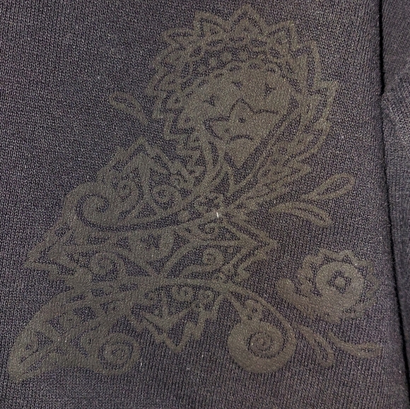 Girls shirt - Picture 2 of 6